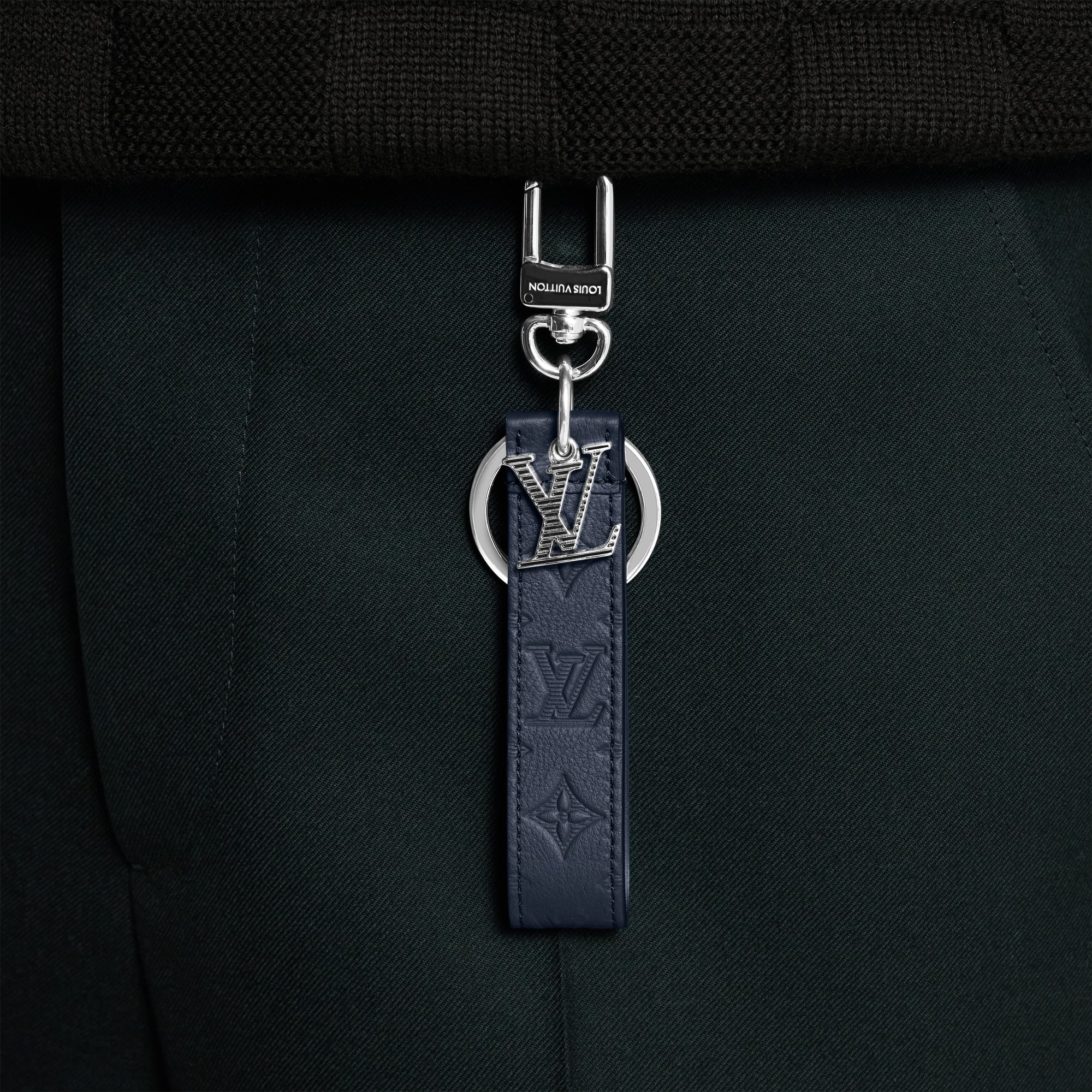 LV Aerogram Key Holder and Bag Charm S00 - Accessories | LOUIS VUITTON